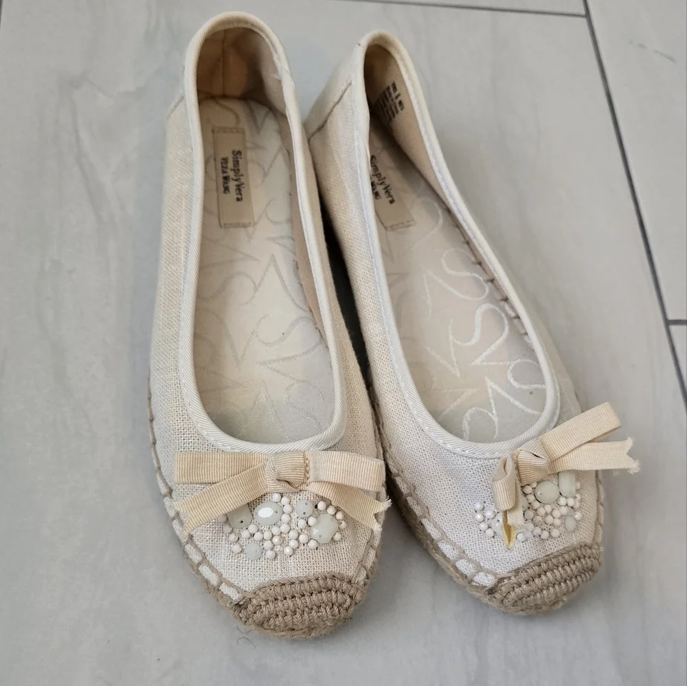 Simply Vera Wang Women's shoes size 6